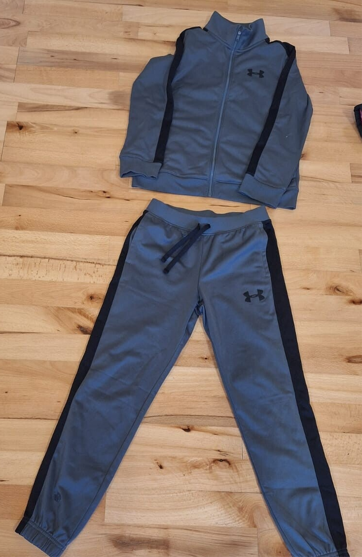 Under Armour Tracksuit - age 12-13