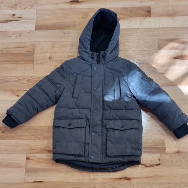F&F Green warm winter jacket age 4-5