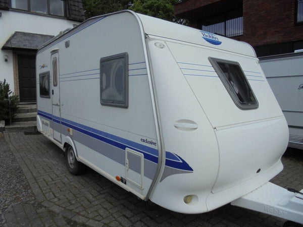Hobby 460 Exclusieve UFE, 1/2006, 4 slaapplaatsen (vast bed + rondzit), zakluifel + voortent, MOVER