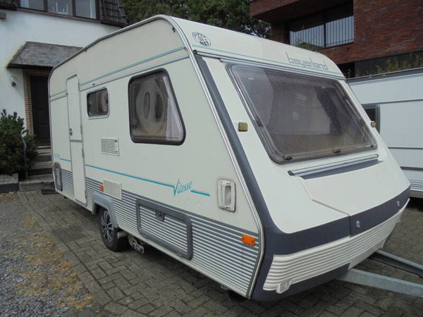 Beyerland Vitesse 430 TM, 6/1992, 4 slaapplaatsen (vast bed + treinzit), MOVER