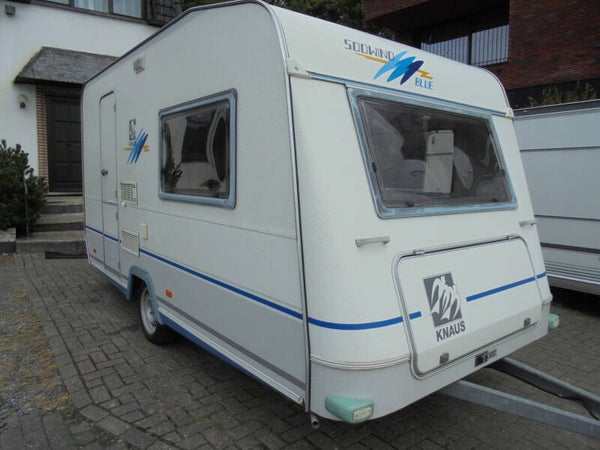 Knaus Sudwind Blue, 3/1998, 2 slaapplaatsen/rondzit