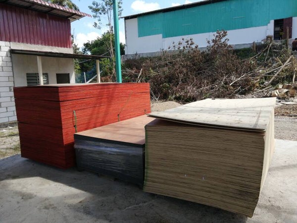 PLYWOOD