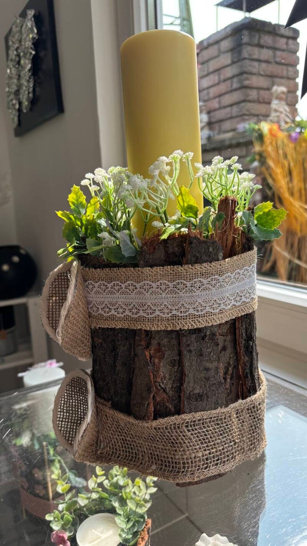 Große Baumrinden Dekoration