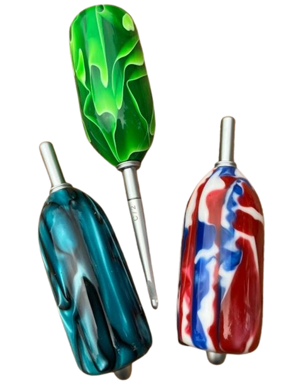 Oversize Crochet Handle...Make Crochetting Fun Again....Better Grip...Less Effort..... Handle with One Hook