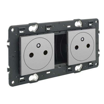 Legrand Valena Next vlak stopcontact 2x2P+A 16A Set Alu schroef - 741632