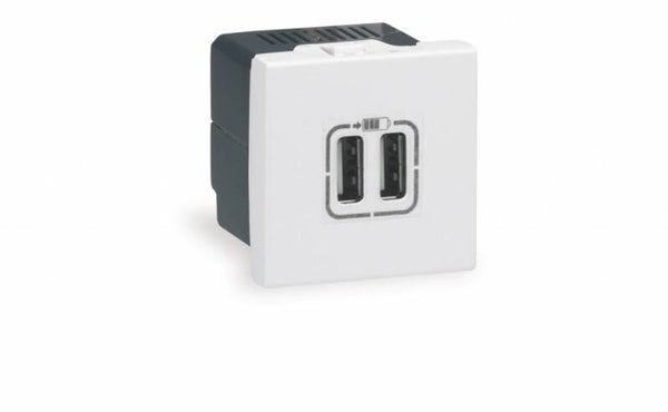 Legrand Mosaic USB lader Type A wit V5 2400mA -077594
