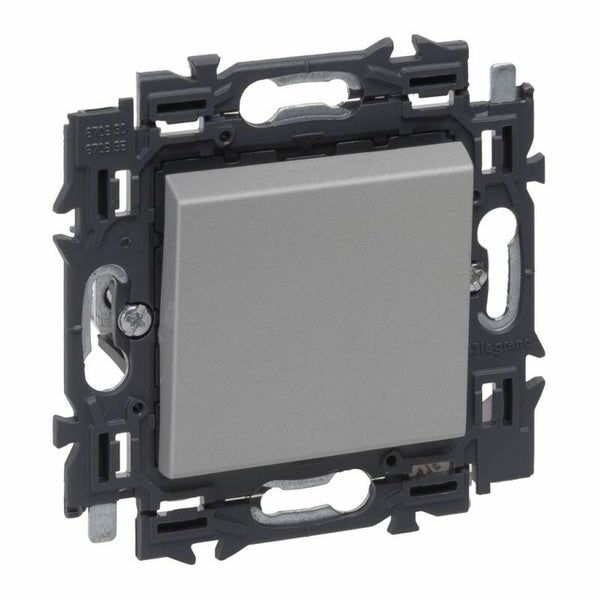 Legrand Valena Next enkelpolige schakelaar 10AX Set Alu klauwen - 741654