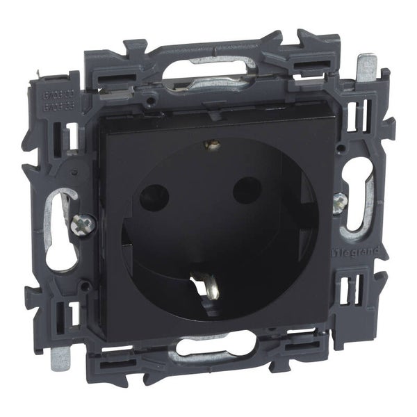 Legrand Valena Next Stopcontact 2P Randaarding Set - 741725