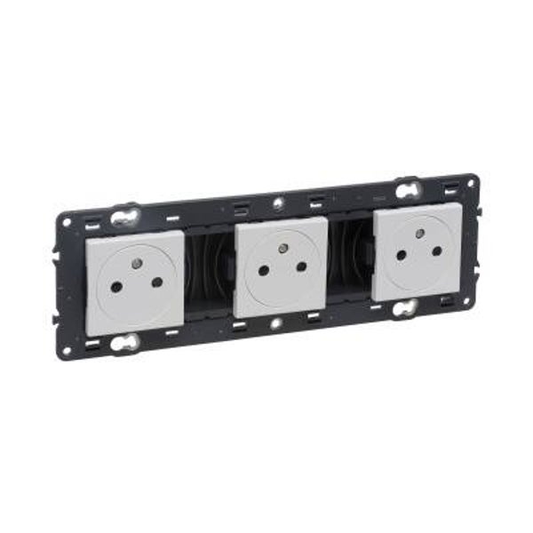 Legrand Valena Next vlak Stopcontact 3x2P+A 16A Set Wit - 741533