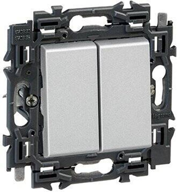 Legrand Valena Next wisselschakelaar 10AX + drukknop 6A Set Alu klauwen - 741651