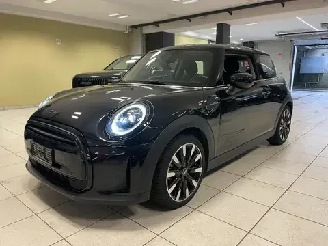 MINI One 1.5 Essential 102CV--13.600KM--LED