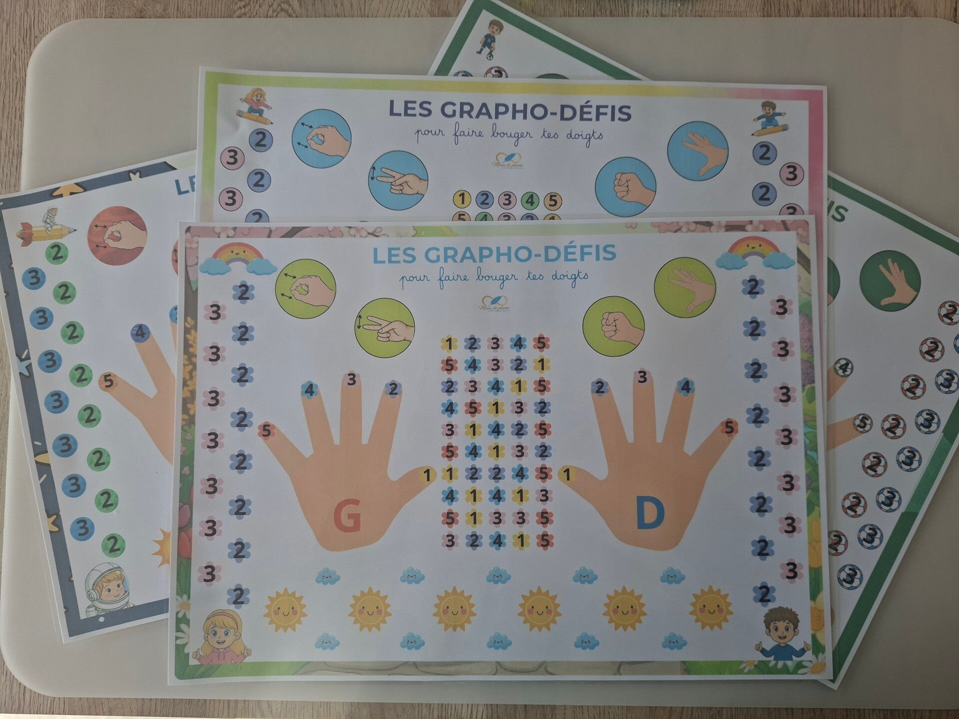 Sous-main jeux de doigts