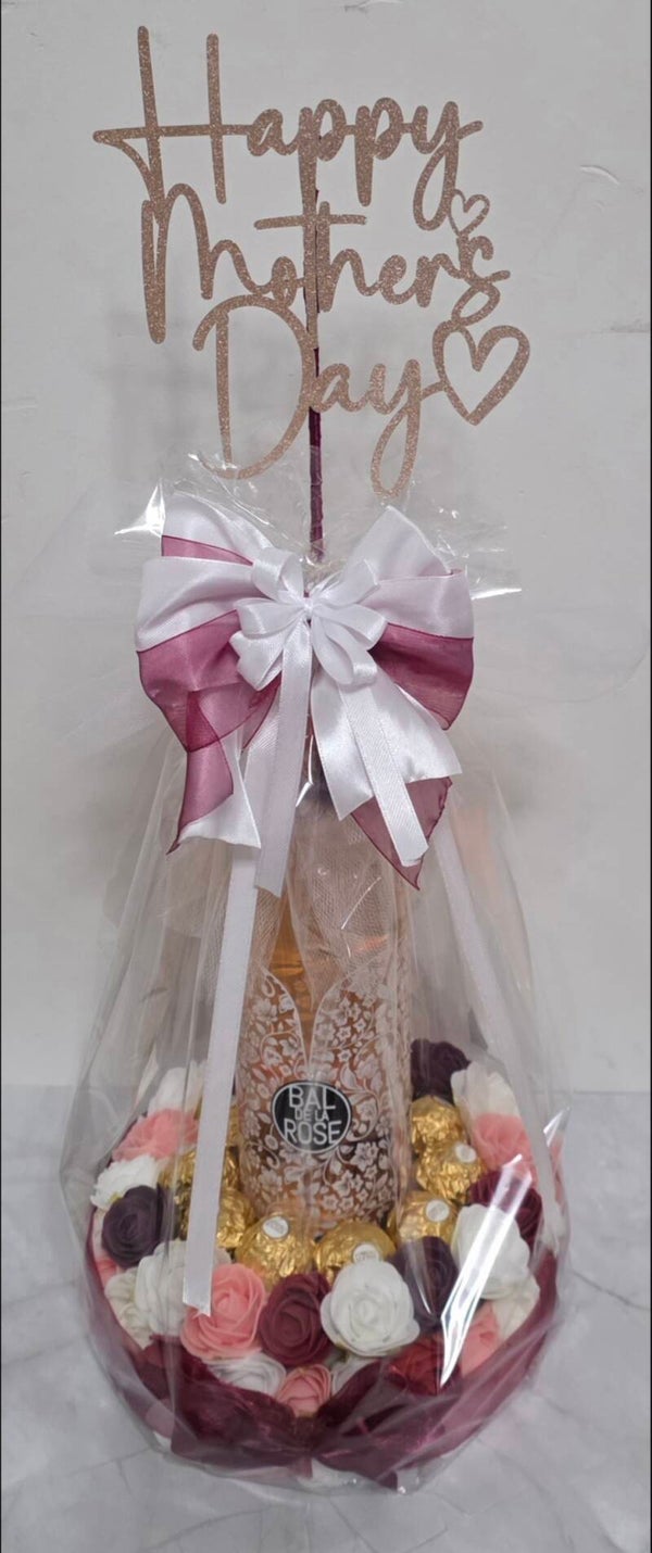 Luxe Moederdag Geschenk met Rosé, Chocolade & Roosjes