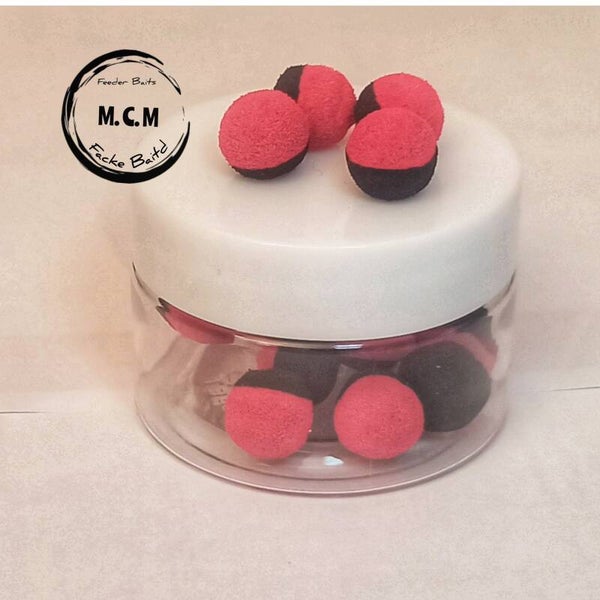 Fake Baits Bicolor Boilies #10 mm. Rosso/Nero