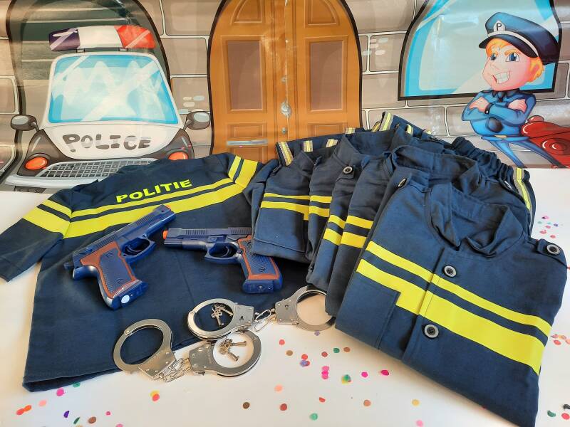 Politiepakket voor politiefeestje. Verhuur vanuit Zeewolde, Flevoland