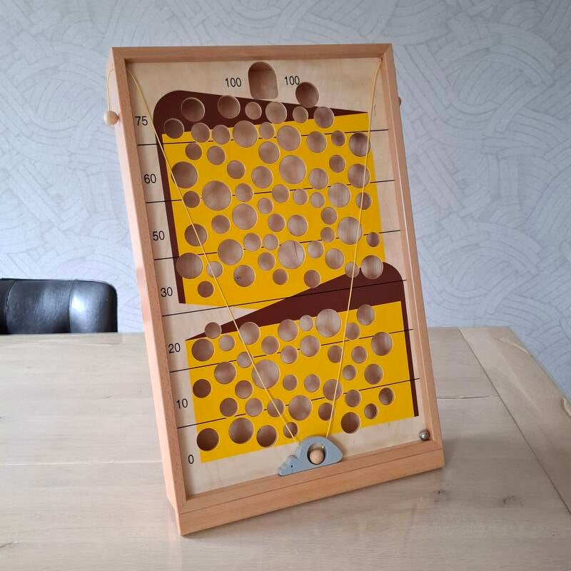 Gatenkaasspel. Een leuk spel om te huren voor een kinderfeestje of familiedag.