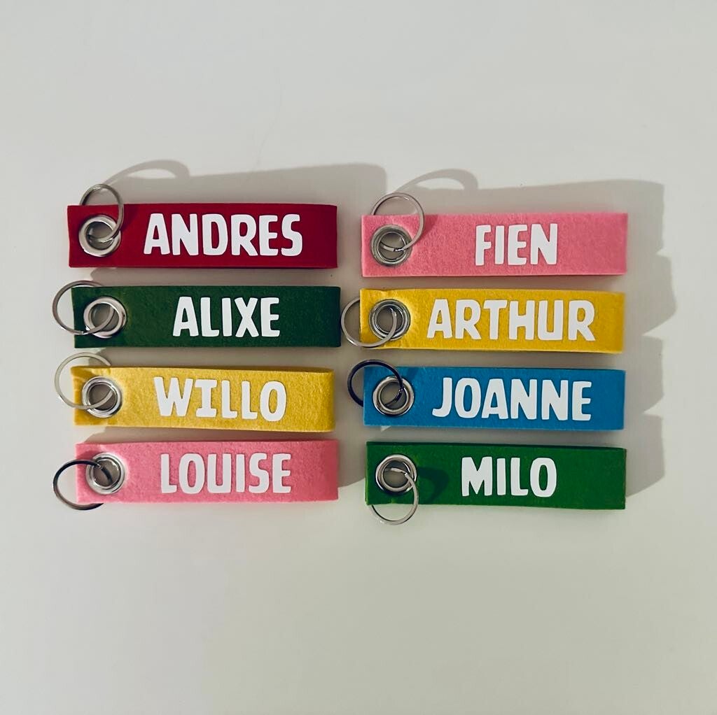 Sleutelhangers met naam (recht)