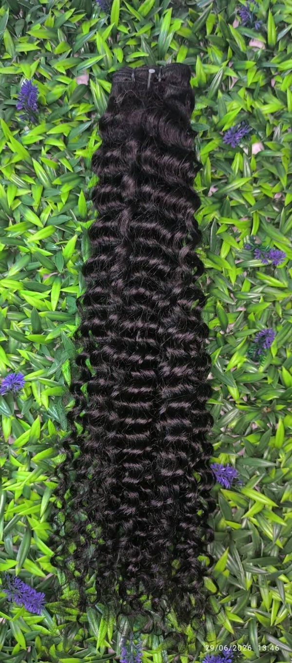 CABELLO NATURAL RIZADO , INDONESIA, EN CORTINAS.