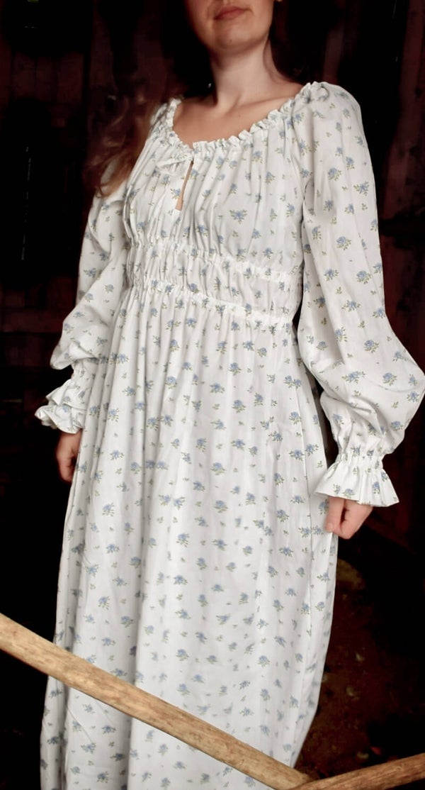 Blue Flower Farm Dress - Fameuz X Esra