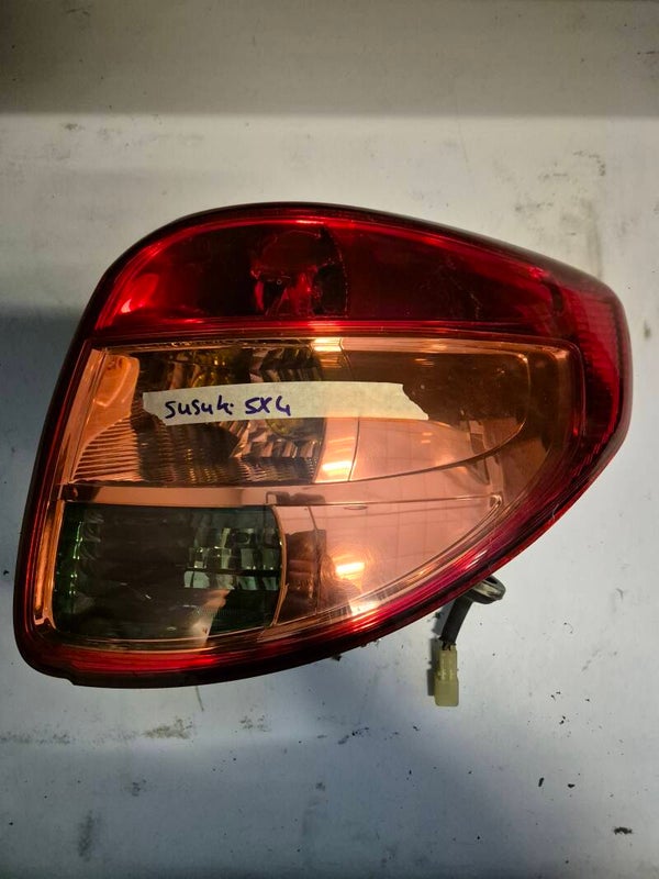 Feu ARD / Susuki sx4 2010