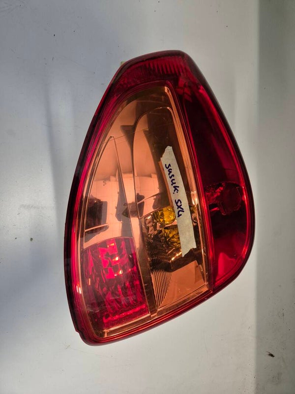 Feu ARG / susuki sx4 2010