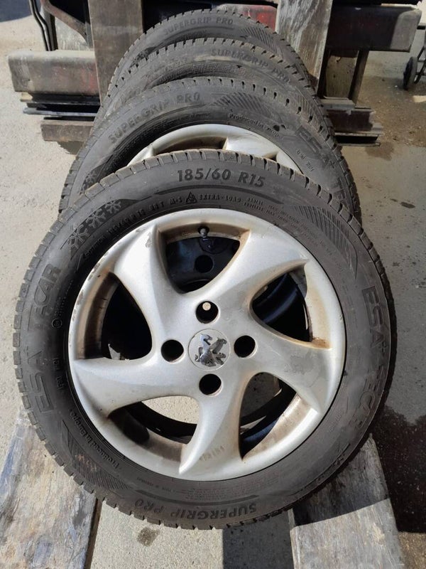 Jantes alu / peugeot 206