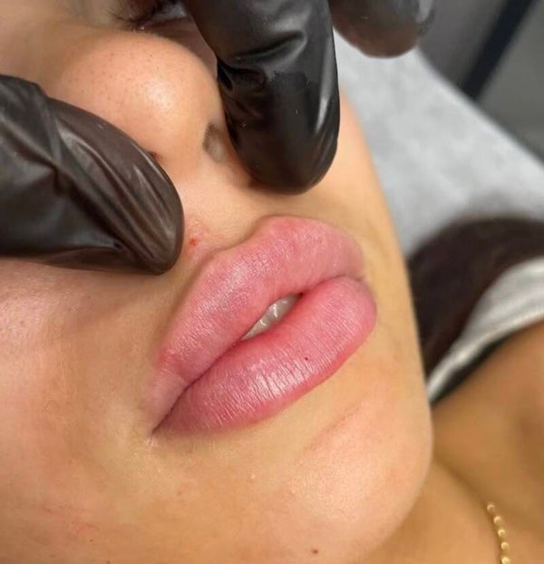 Best Signature Lips