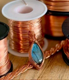 Handgemaakte koperen sieraden