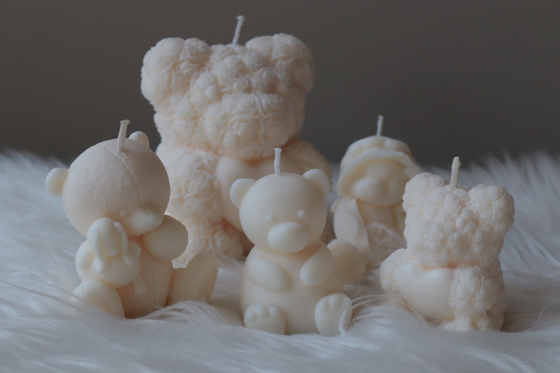 Beestig gezellig kaarsen collectie met dierenmotieven