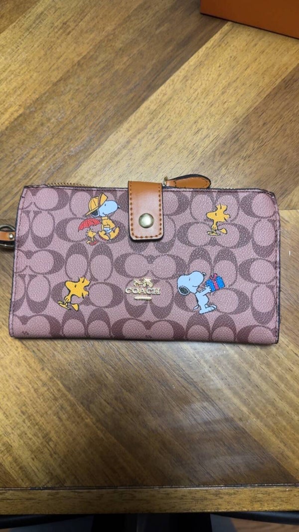 Snoopy C wallet