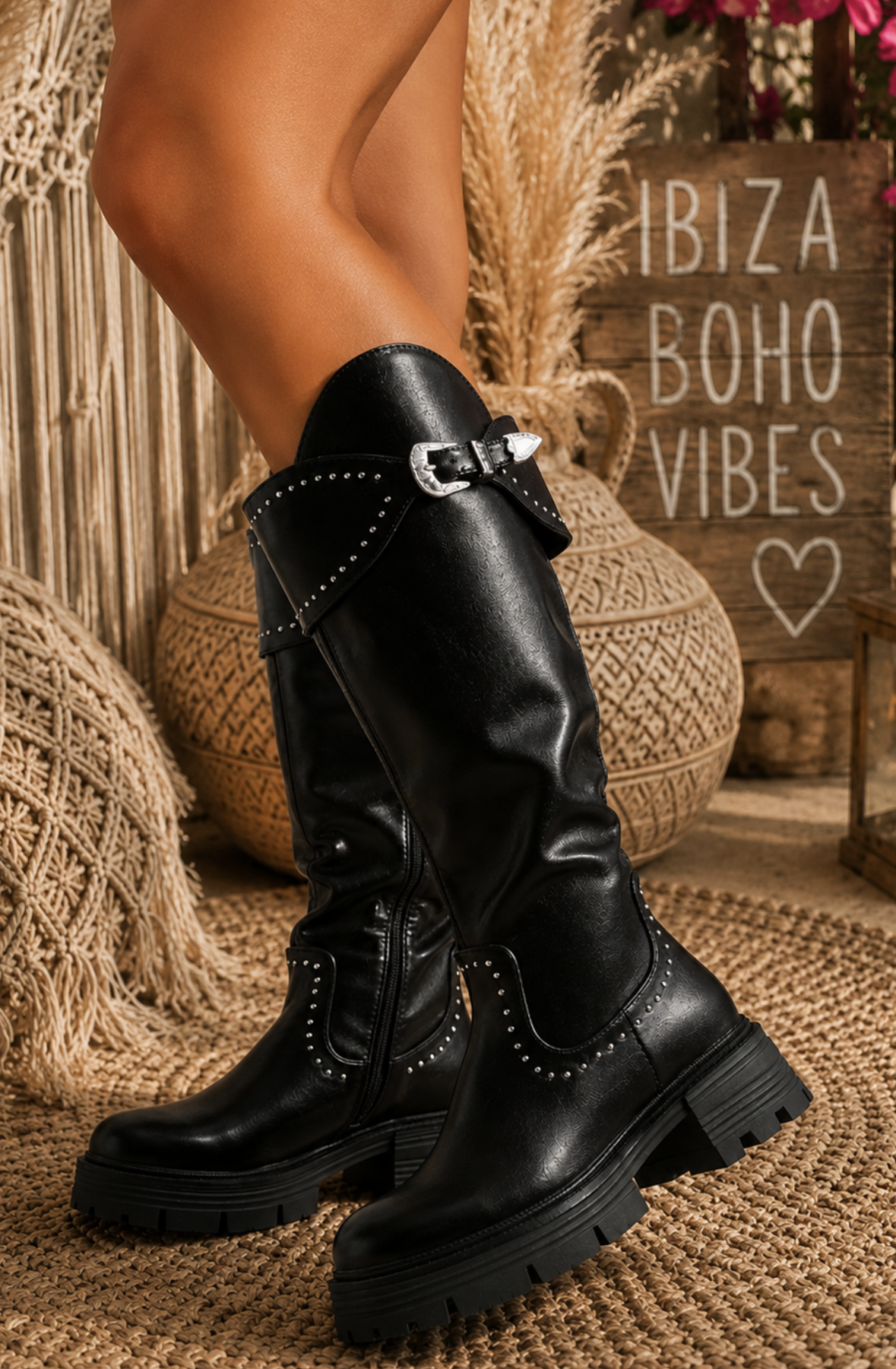 Stoere hoge Bikerboots met brede band.