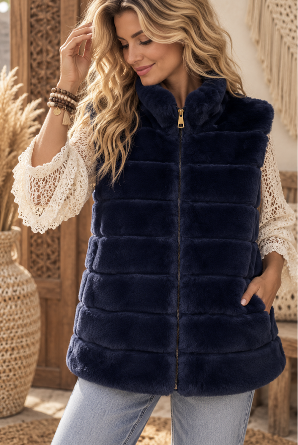 Fluffy Body warmer Navi Blue