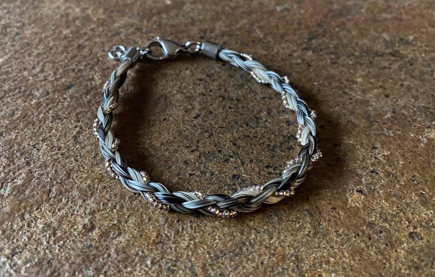 Round braided bracelet with beading