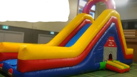 Château gonflable zoop la boum