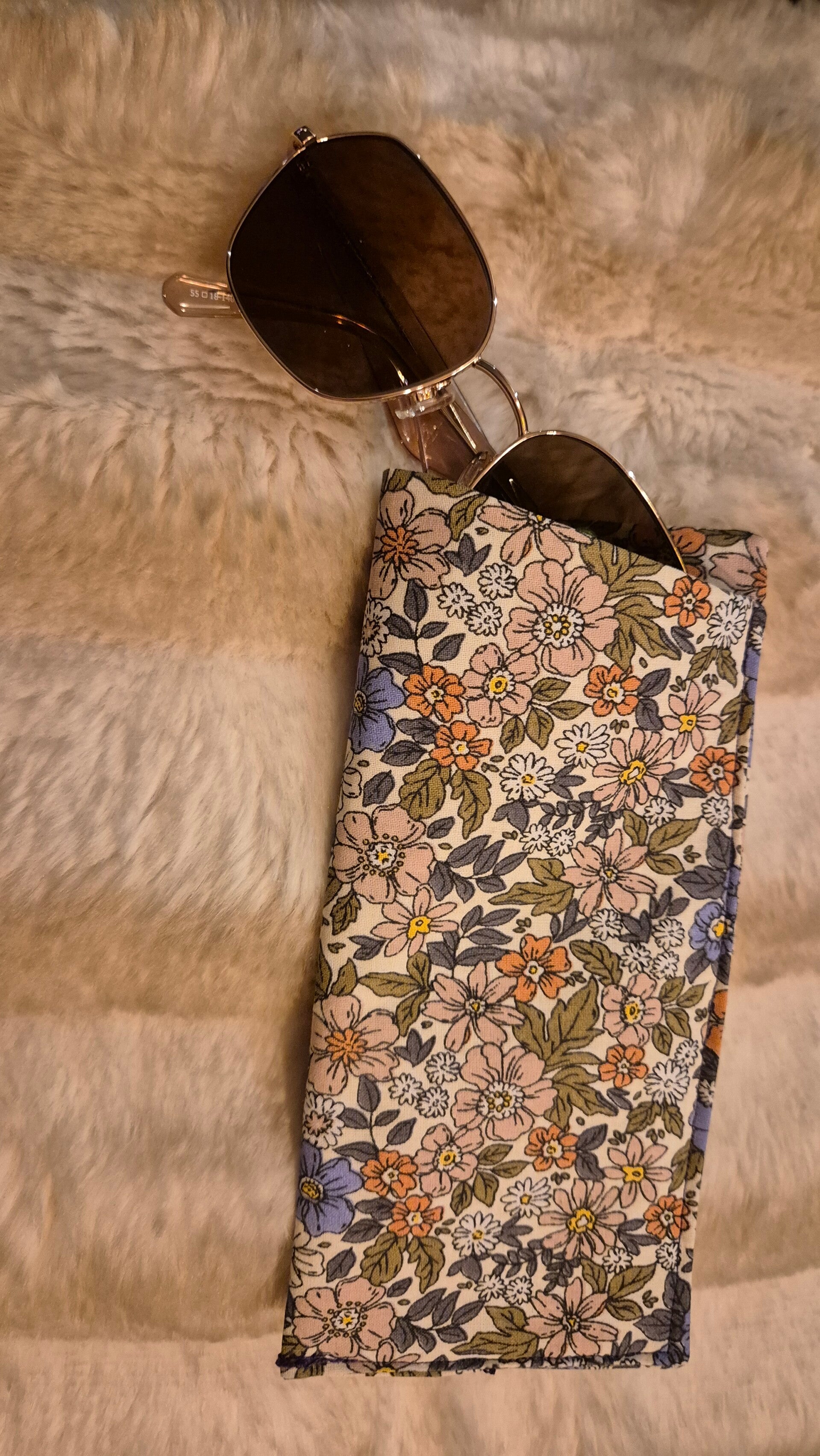 Brillenhoesje bloemen