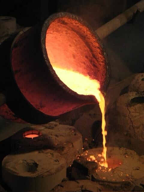 raku stoken, brons bewerken