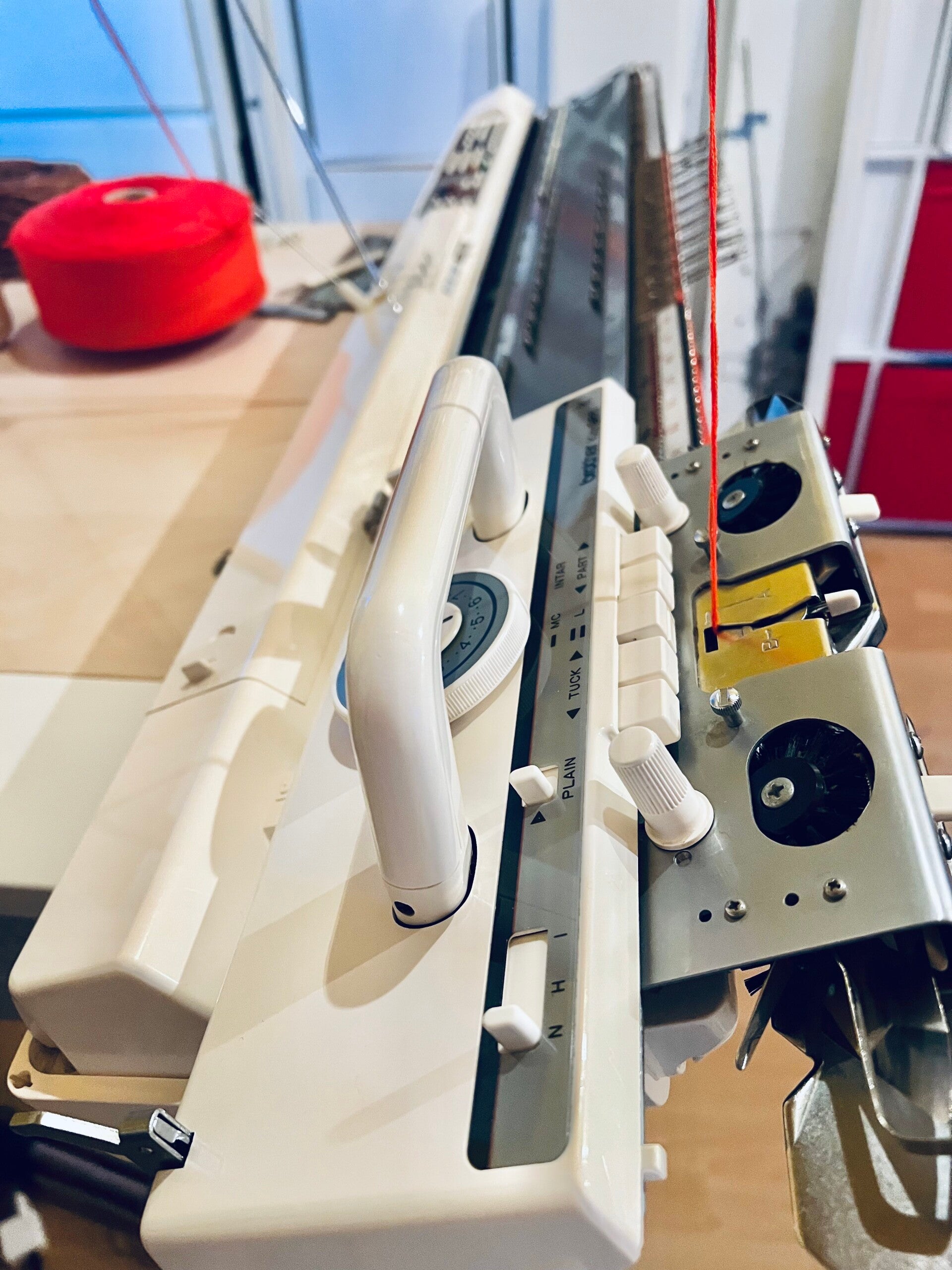 Strickmaschine Brother KH965i Elektronische