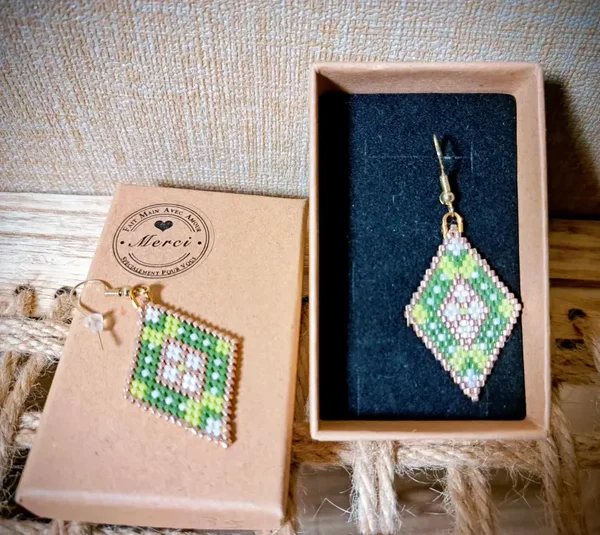Boucles d'oreilles tressages en perles miyukis L 3,5cm, crochets en argents 925 dorés
