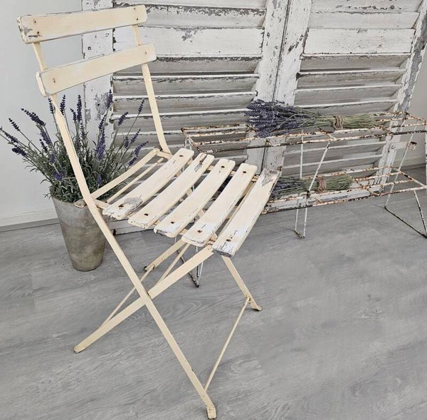 Brocante bistrostoeltje