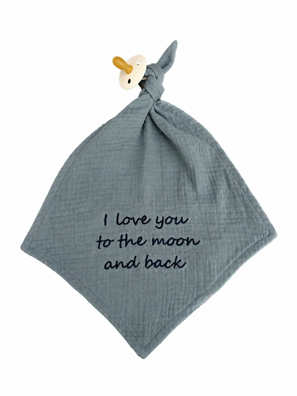 Speendoekje blauw “I love you to the moon and back”