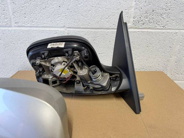 BMW X3 F25 PRE LCI / RIGHT DRIVER SIDE WING MIRROR 3 PIN POWER FOLDING / SILVER