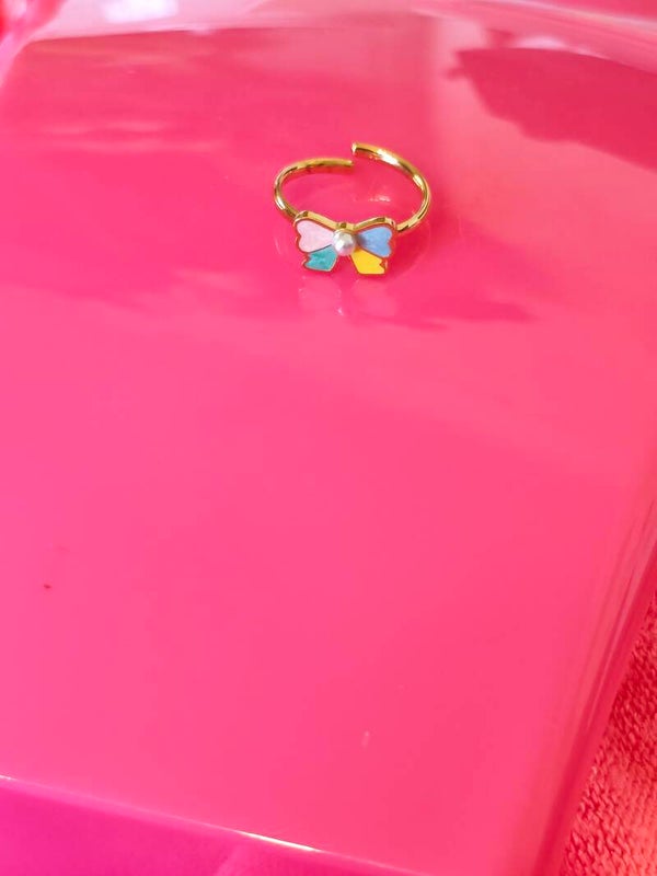 Bague nœud multicolore avec perle