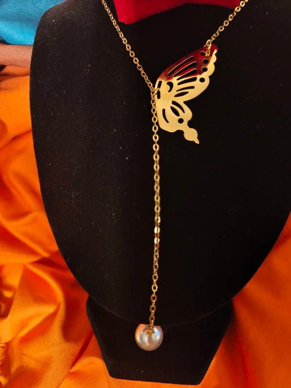 Collier papillon
