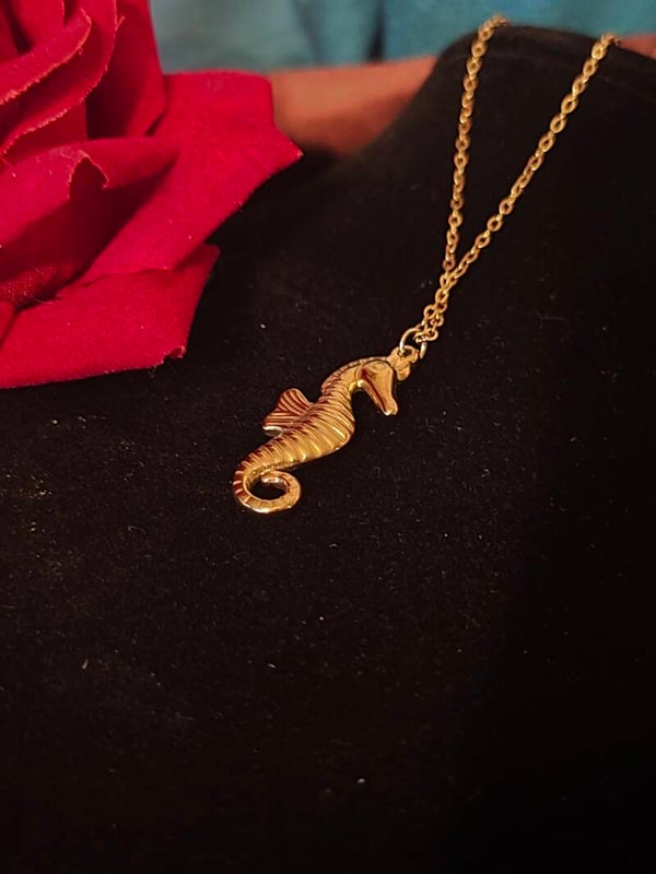 Collier hippocampe