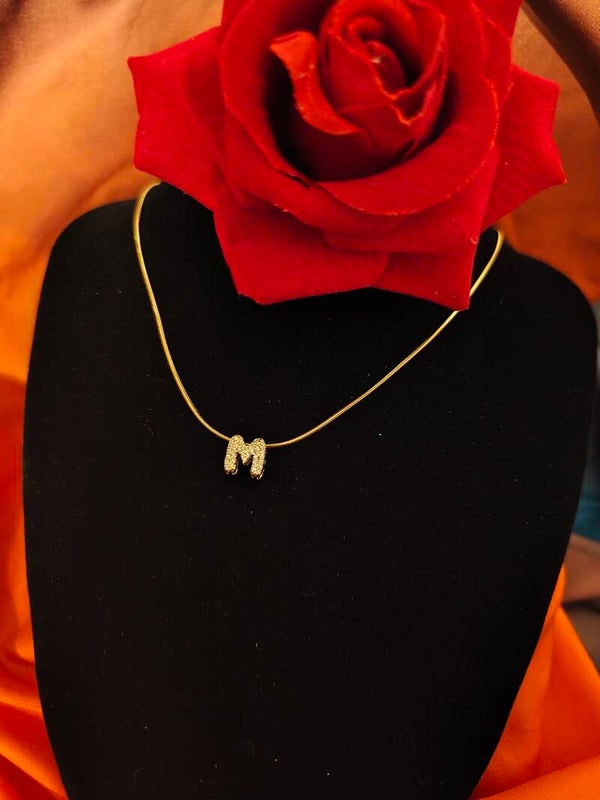 Collier M