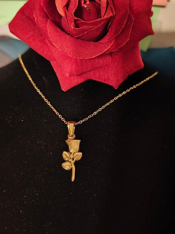 Collier rose