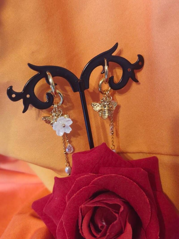 Boucles d'oreilles abeille fleur