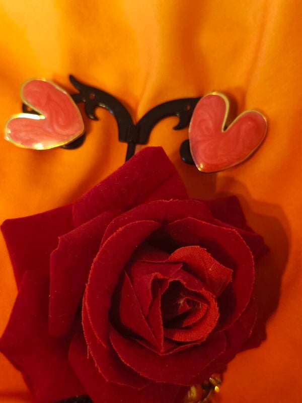 Boucles d'oreilles coeur rouge