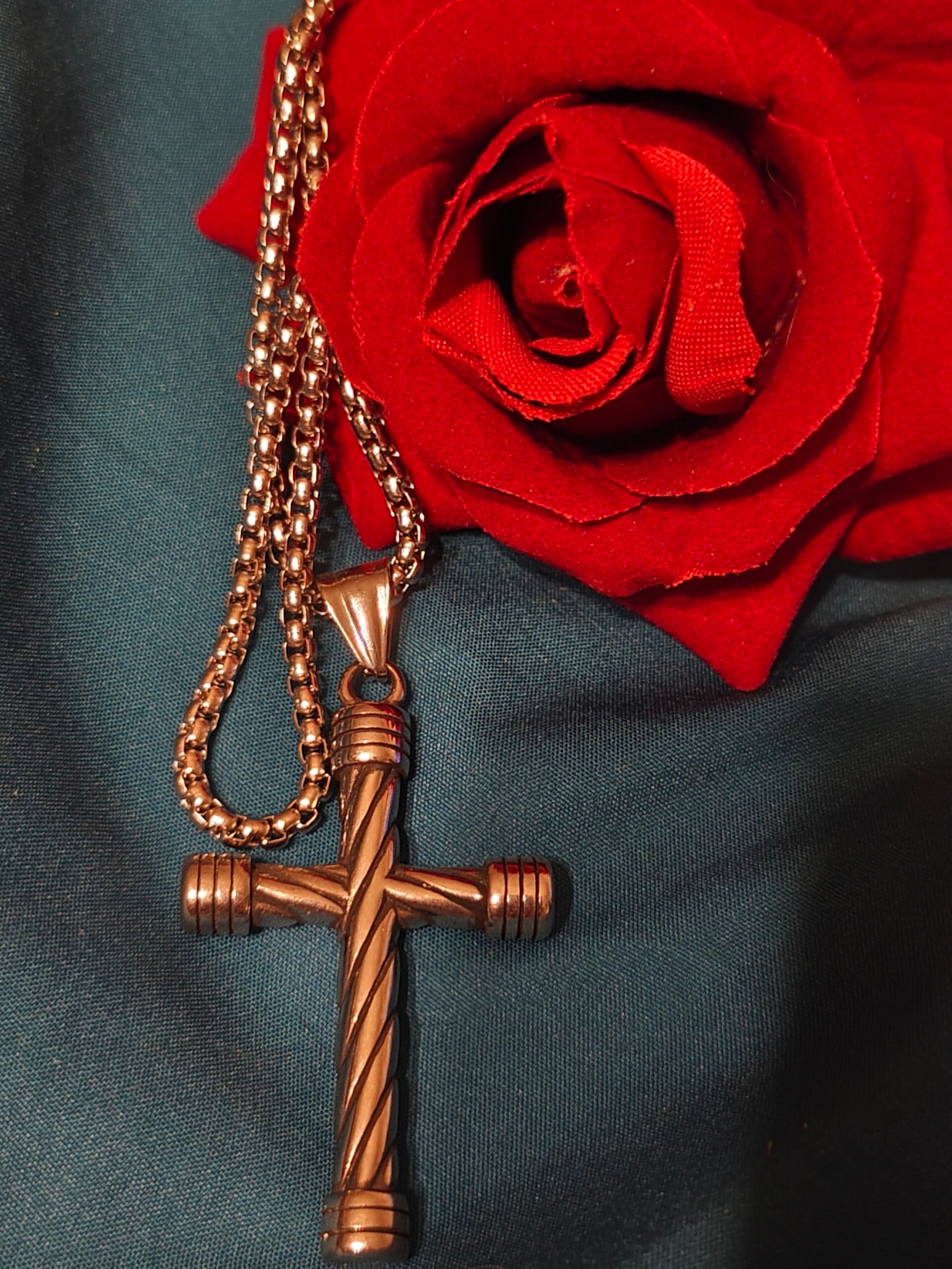 collier Spike