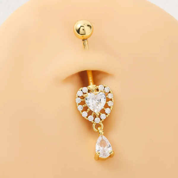 Piercing nombril coeur